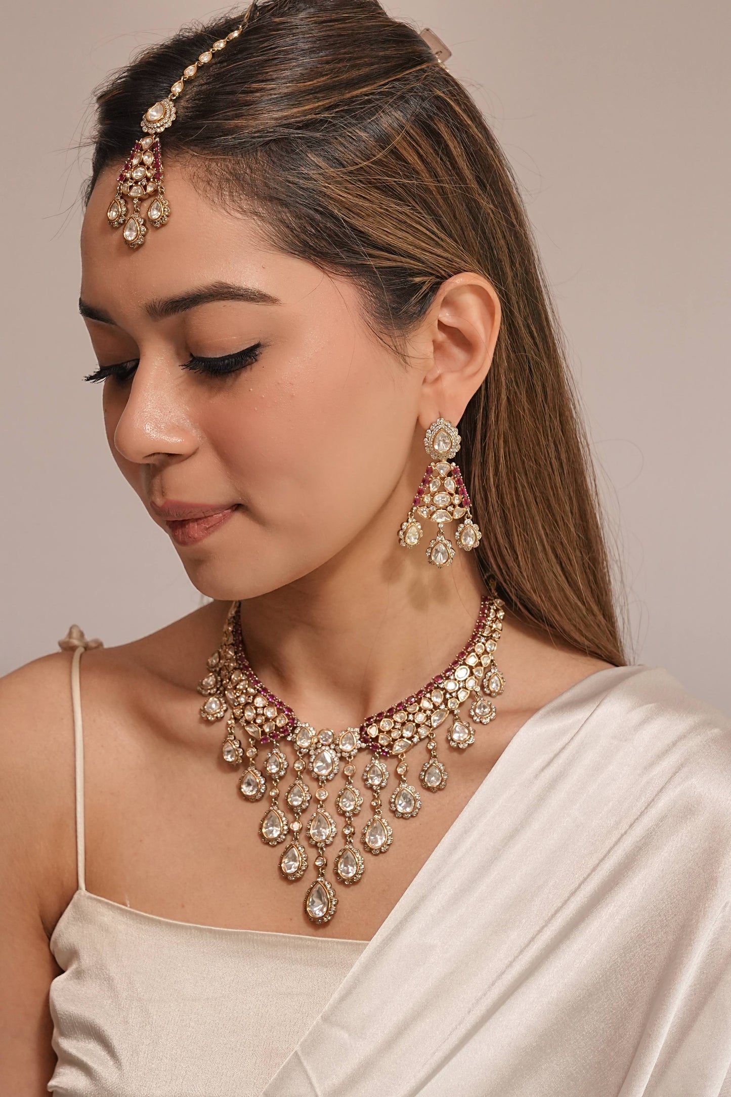 Necklaces - VN602