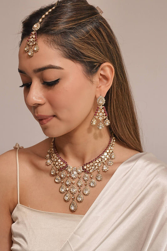 Necklaces - VN602
