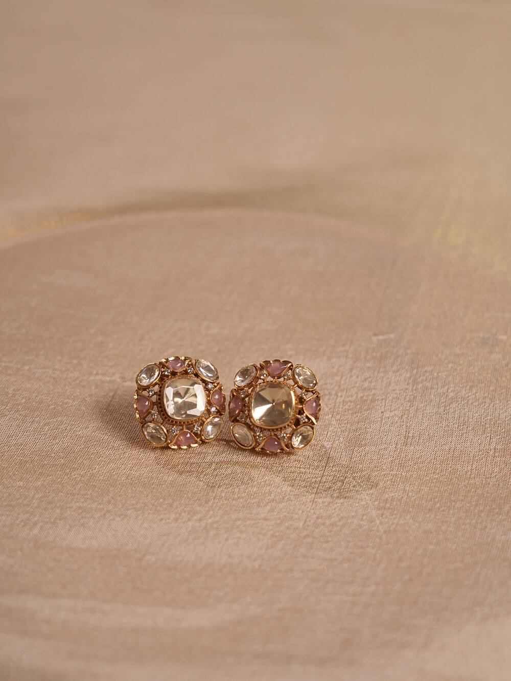 Vivanta Jewellery