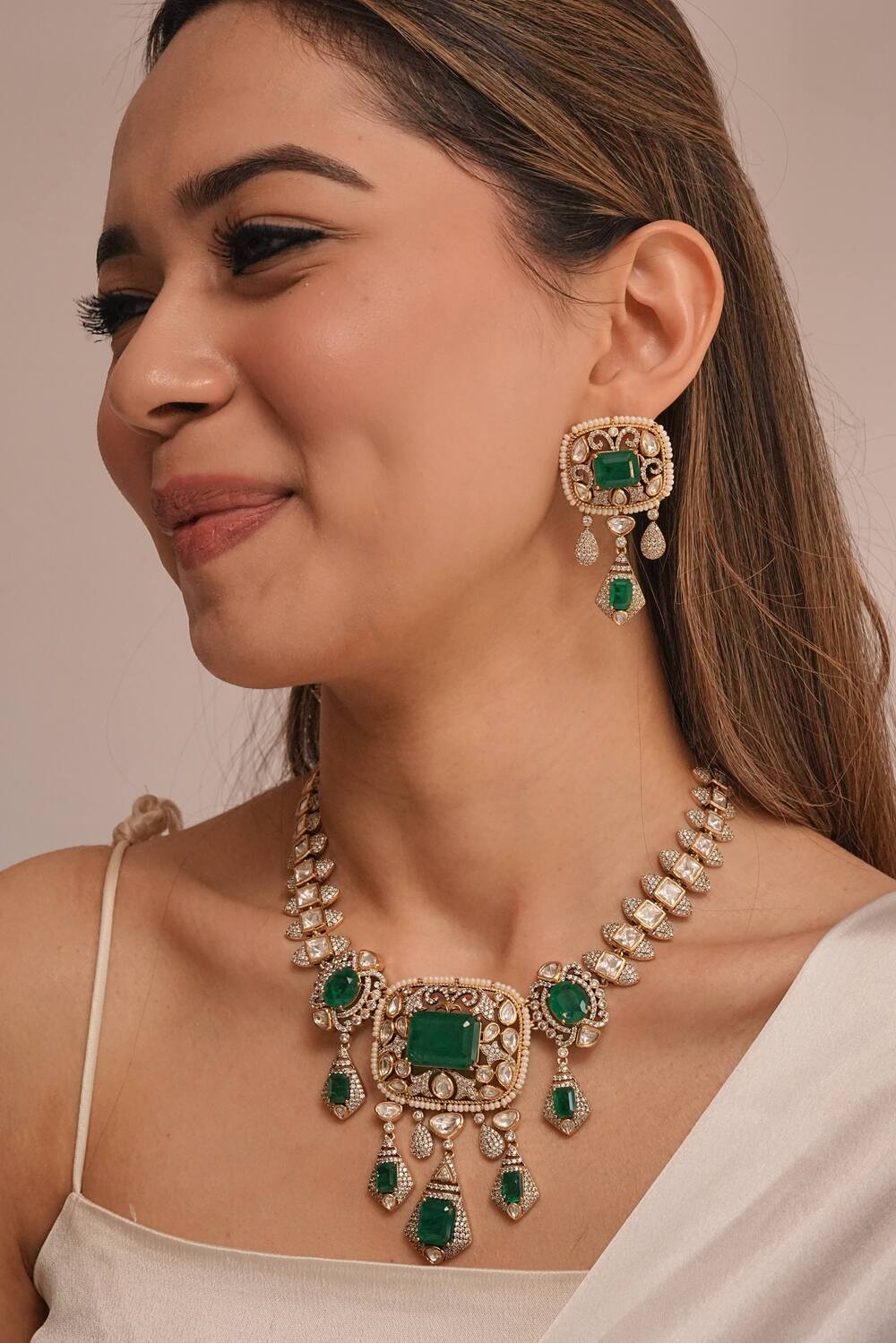 Vivanta Jewellery