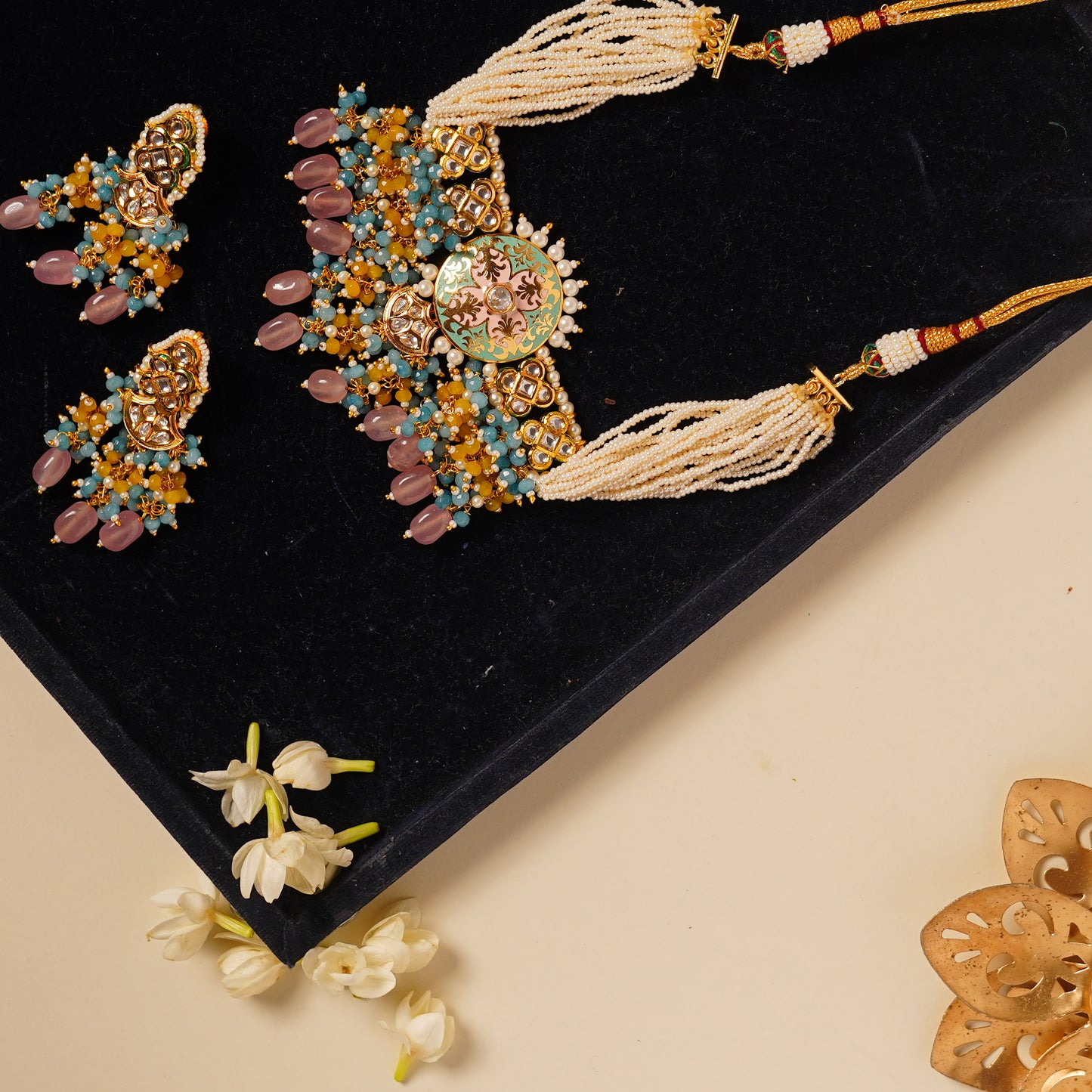 Neck Set